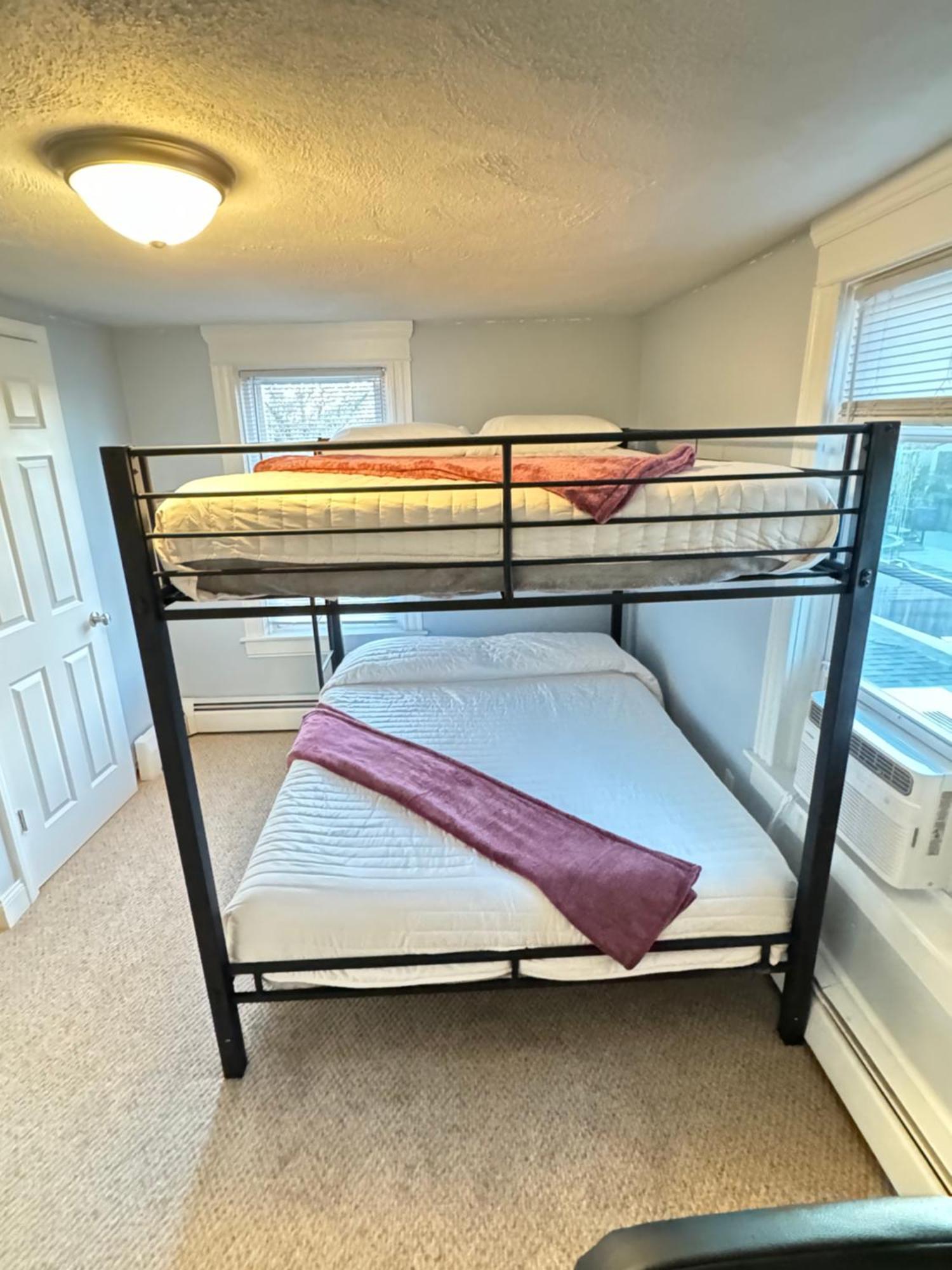 Little Rhody Apartment Pawtucket Bagian luar foto